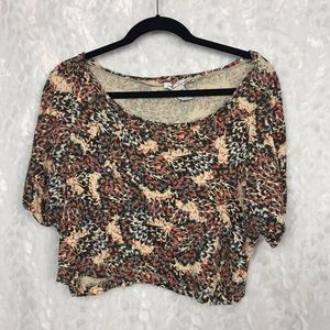 American Rag scoop neck s/s cropped wild floral XS